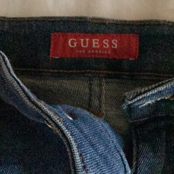 Guess women shorts size 31 - Picture 4 of 4